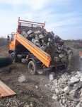 Vand si transport nisip, balast, moloz, asfalt macinat, margaritar 6mc