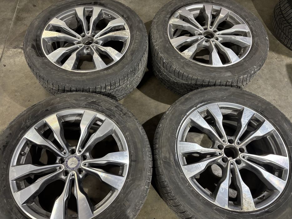 4бр оригинални 20 Мерцедес GLE 5x112  с зимни гуми Пирели 275/50