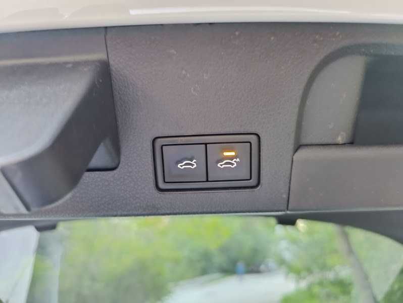 VW Arteon R-line/4M/190к.с./Keyless/Перла