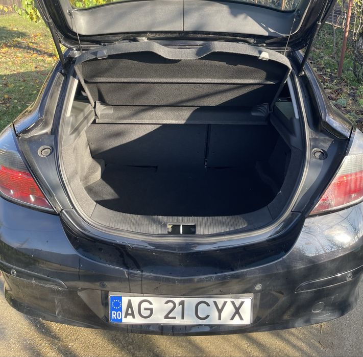 Opel astra H GTC 1.4 90 CP