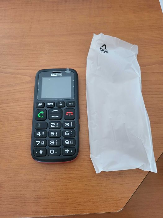 Telefon mobil cu butoane