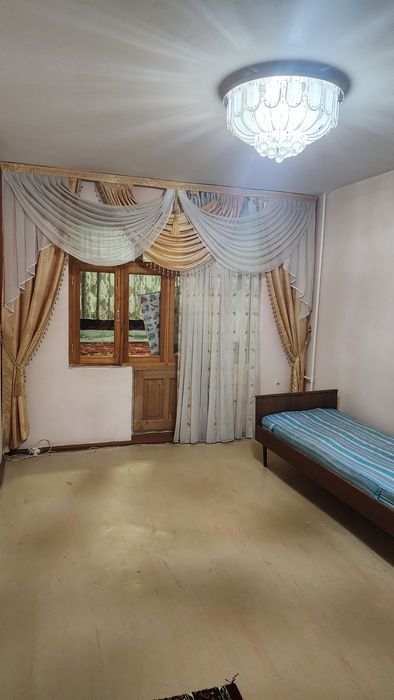 2-х комнатная квартира Саттепо 5-микрароён 6 метровым балконом 2 этаж