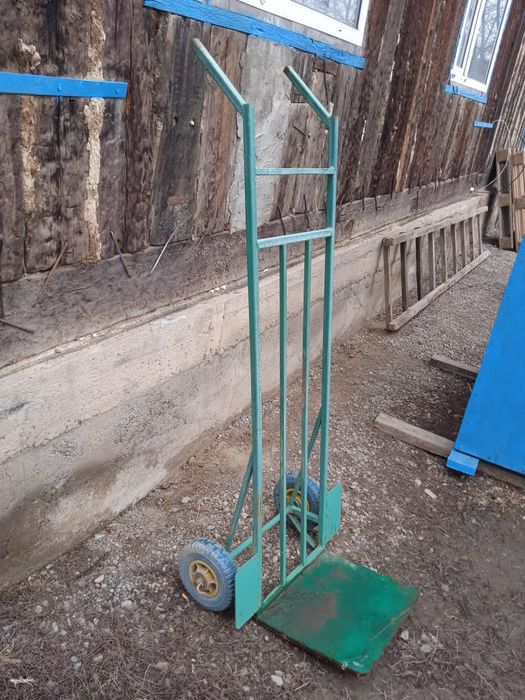 Продам 2х колёсную Тачку универсальную