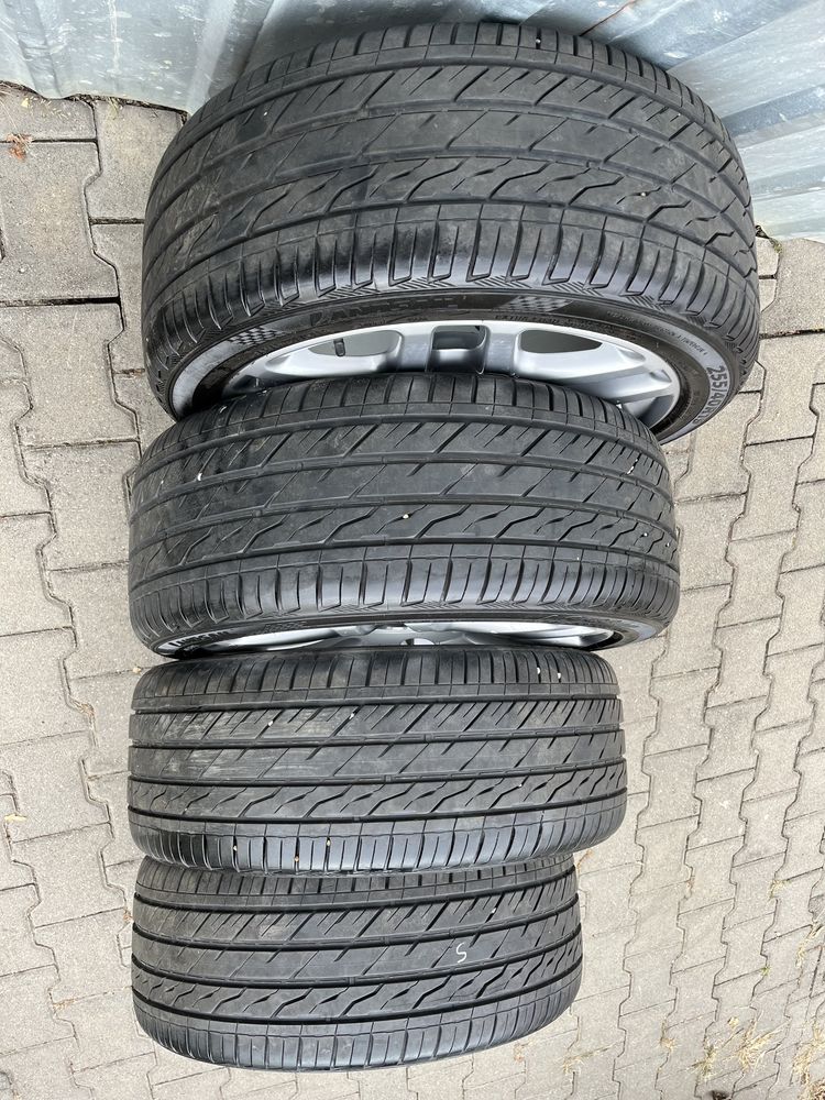 Jante aliaj 5x112mm, anvelope 255/40 R19, VW Tiguan, Phaeton, Passat