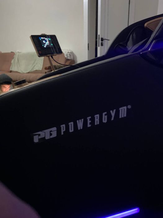 Массажное кресло сатылады 12 миллион, коп функциялы 1 жыл гарантия бер