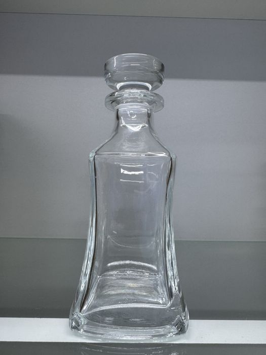 Графин для парфюмерных масел