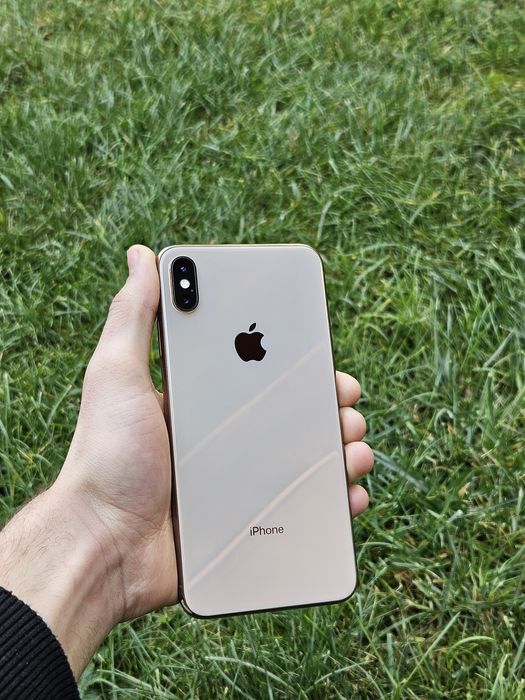 Iphone xs max sotladi