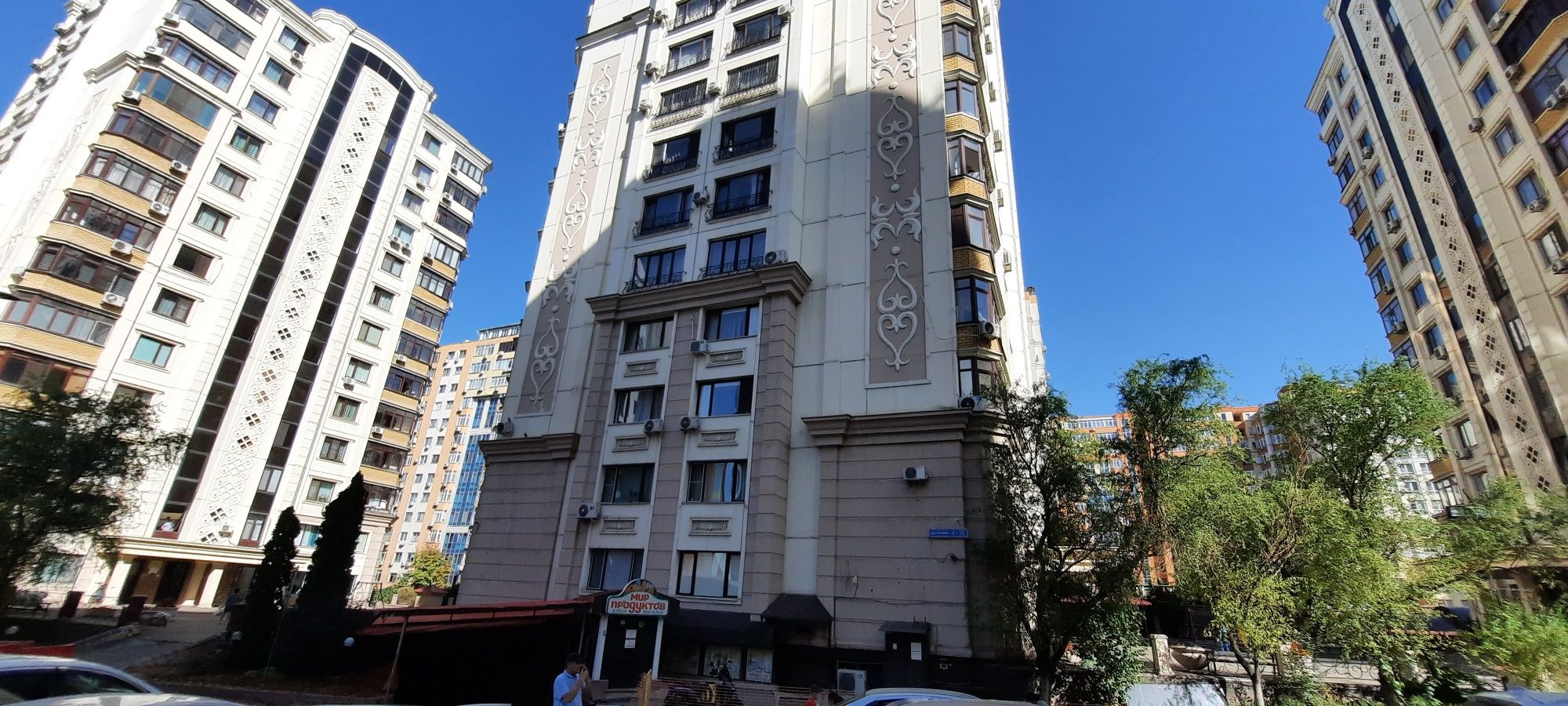 Сдаю 2  ком кв жк Алтын Орда
