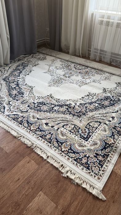 Продам ковер короткий ворс