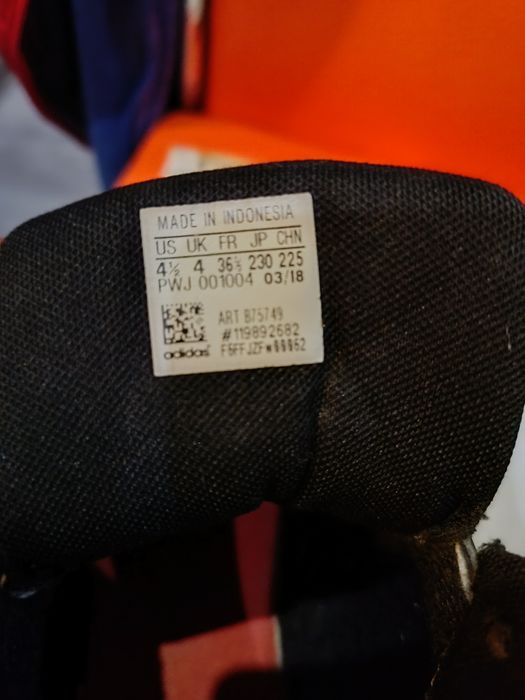 Кецове Adidas !!