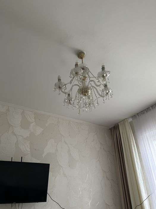 Срочно продам хрустал люстры