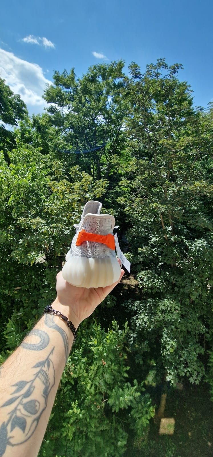 Yeezy 350 V2 Tail Light