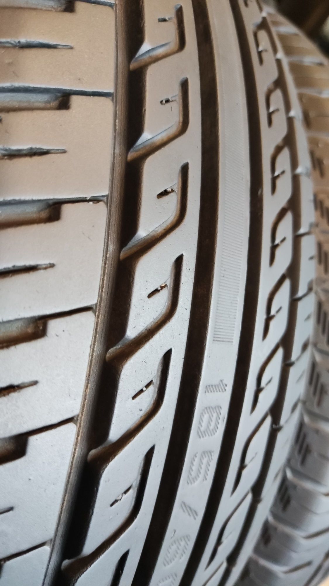 2бр летни гуми Windforce, dot21, 7+ mm грайфер, гуми като нови 
dot 0