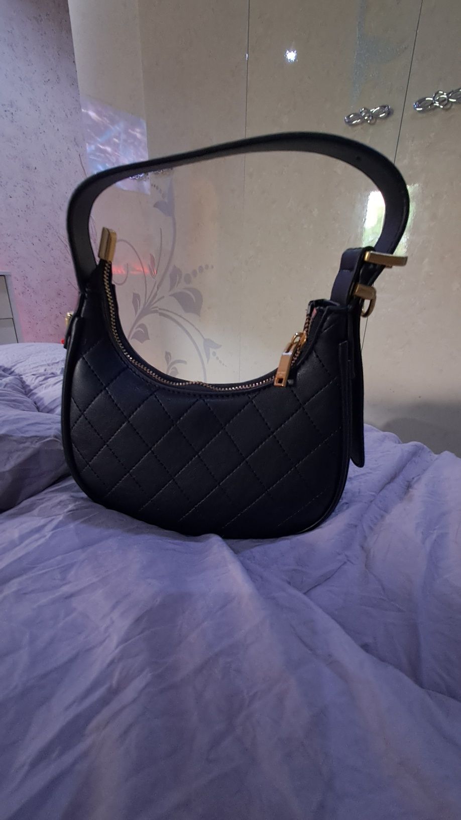 Дамска чанта Louis Vuitton