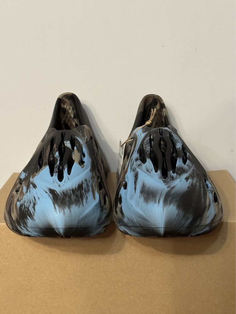 VAND Yeezy Foam Runner - Mx Cinder