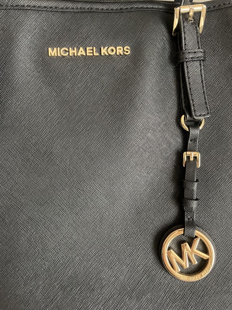 Чанта и раница Michael Kors оригинална