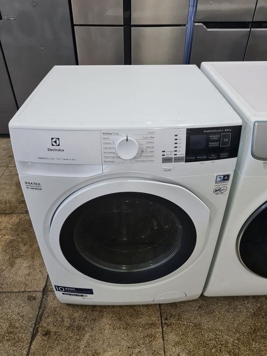Mașină de spălat Electrolux seria 700 dry  8/6kg