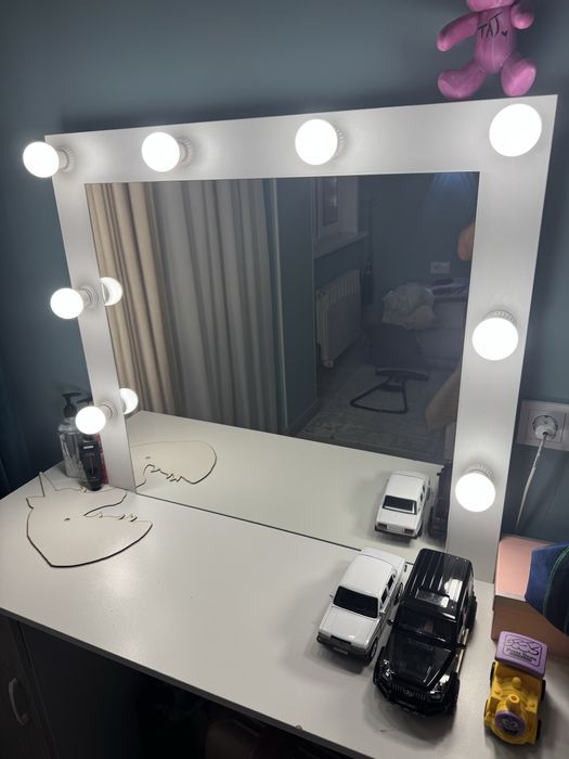 Туалетный столик