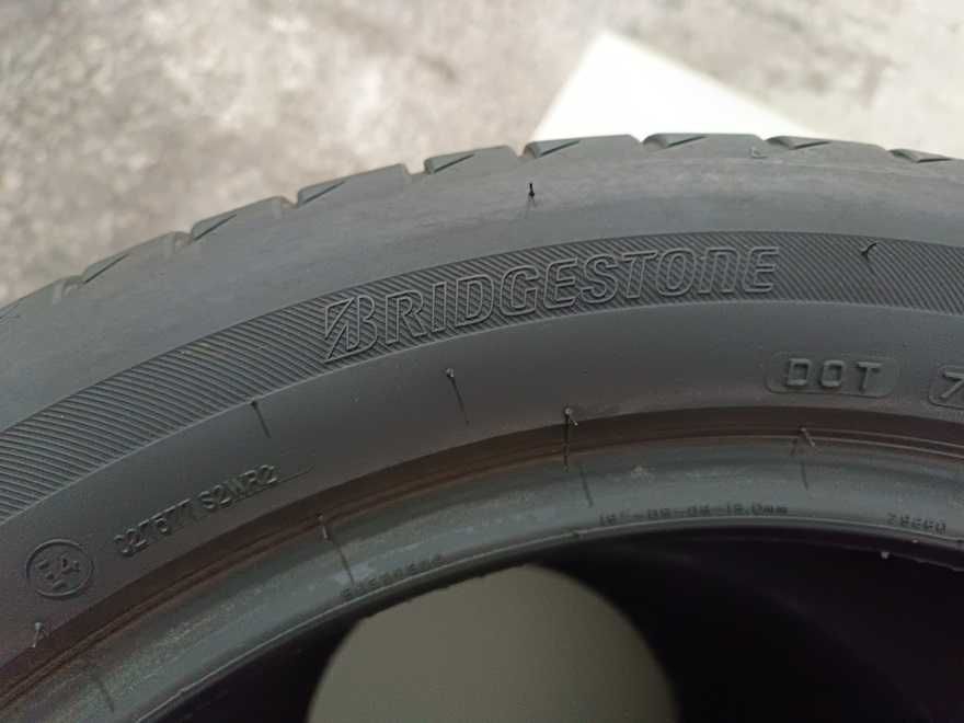 235 50 19 103T BRIDGESTONE VARA 235/50/19 103T CP V20371