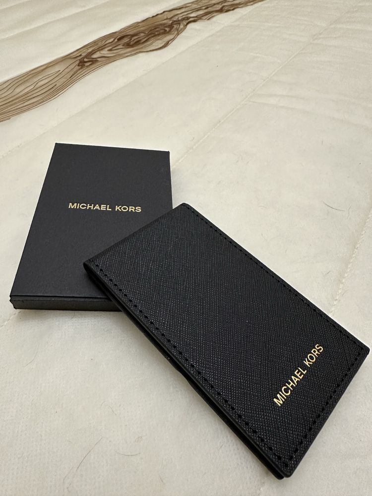 Козметично огледало Michael Kors!Ново!