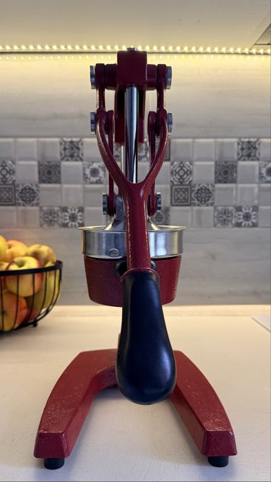 Storcator manual de fructe