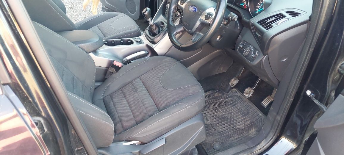Dezmembrez ford kuga 2 2013-2017