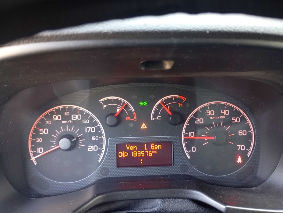 Fiat Qubo 1.3 Diesel 90 Cp 2012