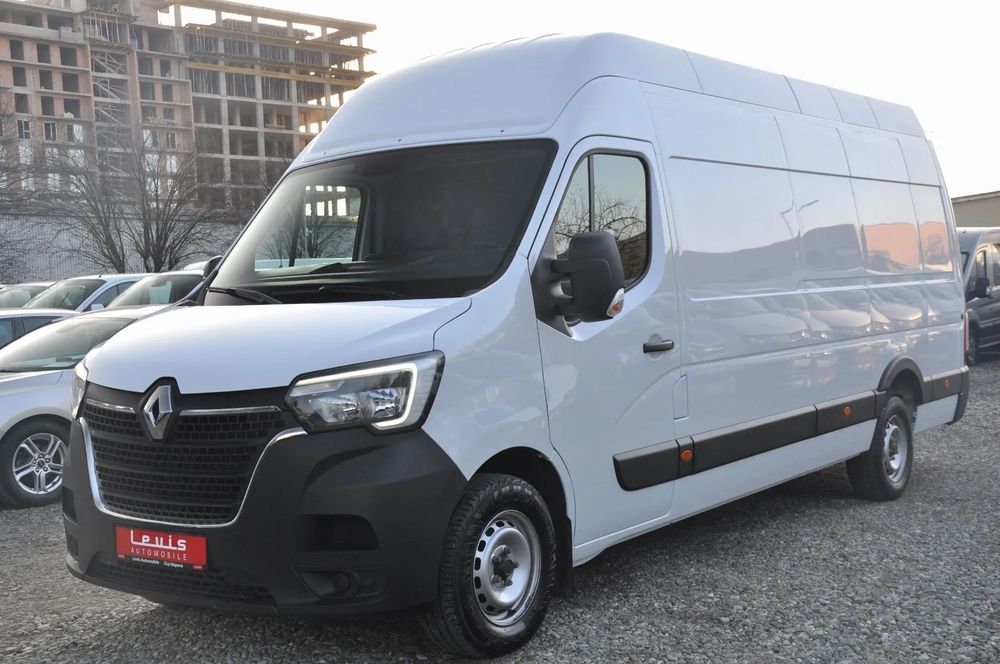 Renault Master L4H3 Van