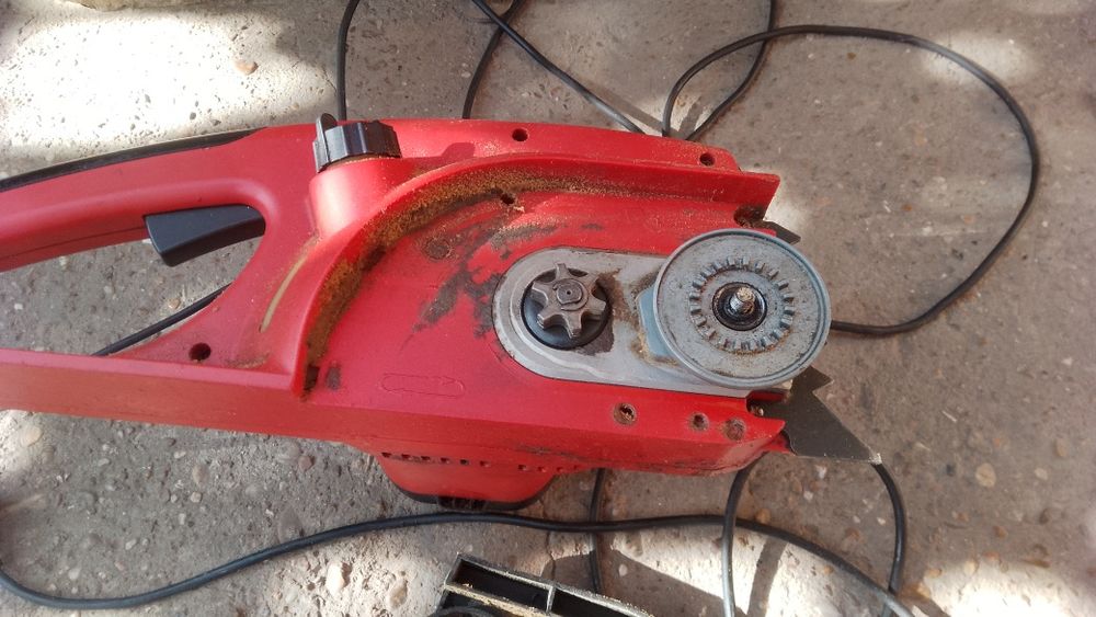 Електрическа резачка 2000в