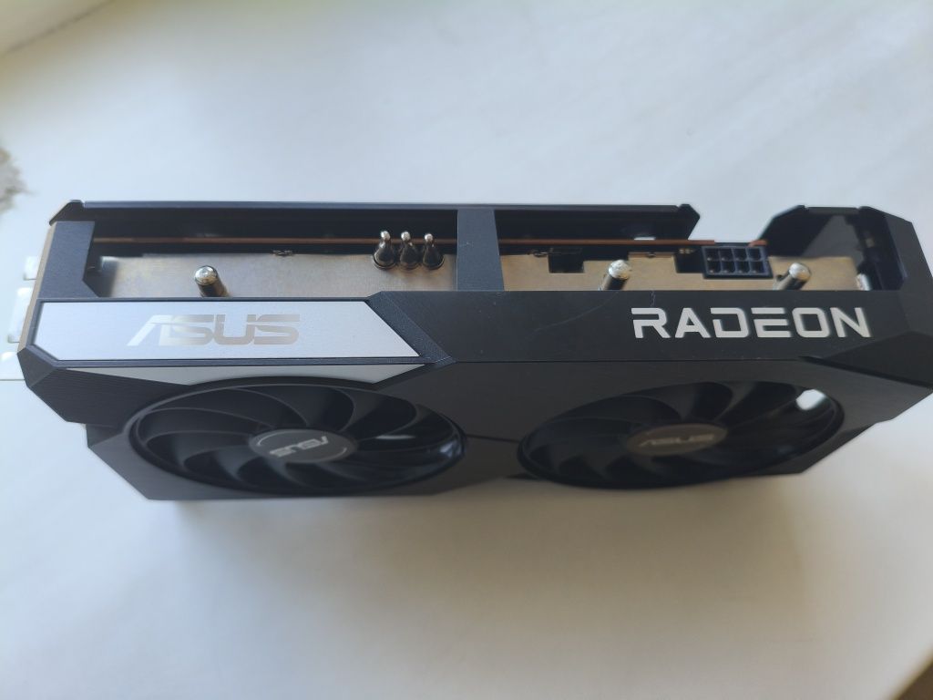Продам RX6600 XT 8gb GDDR6