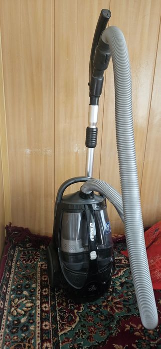 Продам пылесос samsung