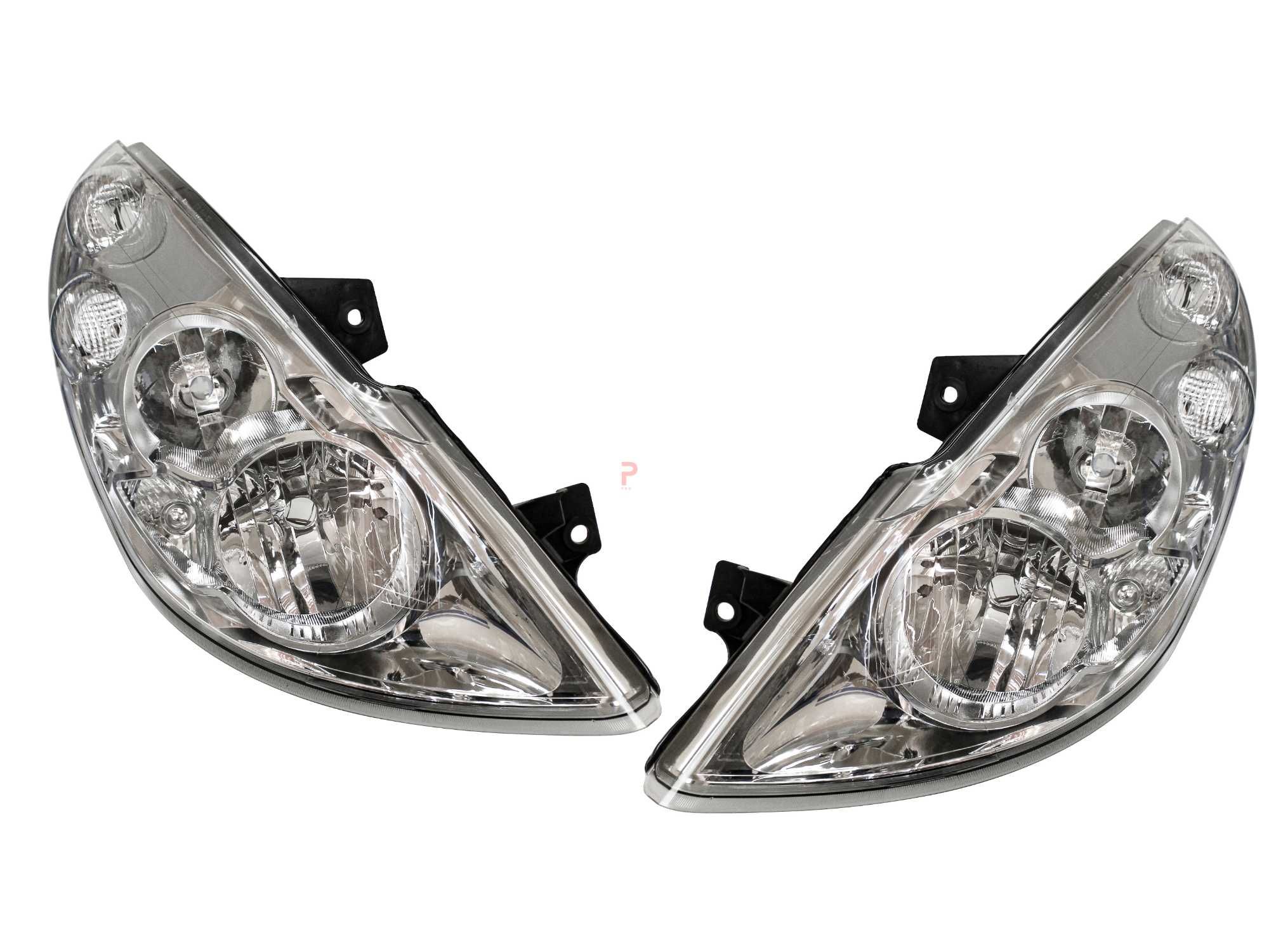 Faruri Far Renault Master 2010+  stanga - dreapta cu motor