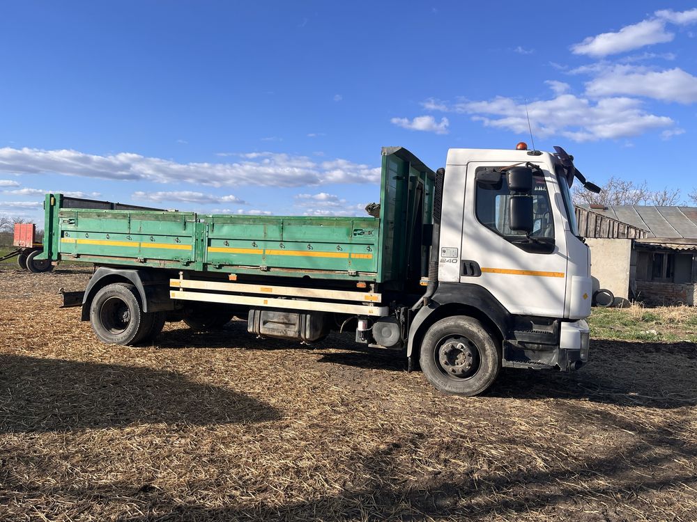 Volvo basculanta 16t an 2007 E5 240cp