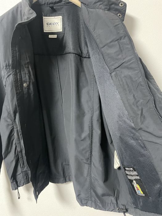 Geox jacheta barbati. XL