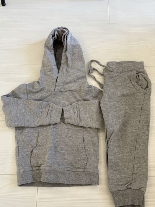 Лот/ комплект Дрехи за момче 98/104 Benetton, Reserved, Mayoral, HM