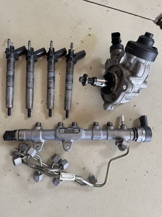 Kit injectie Bmw x1 Bi -turbo F48,X2 F39 Seria 2 F45-F46 2.0D B47 2015
