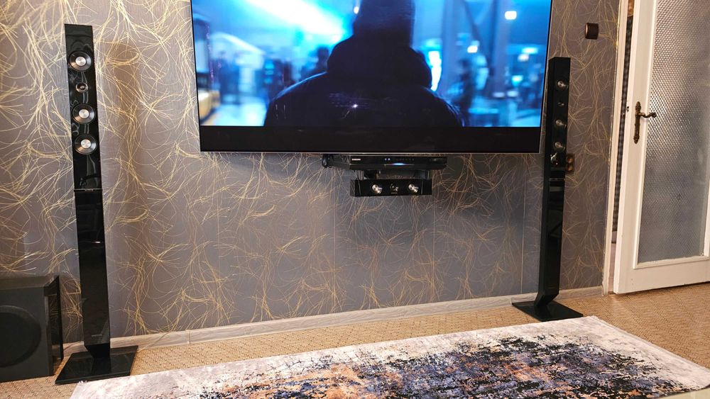 Продавам тонколони на марката Samsung HT-H5500 Blu-ray 3D player