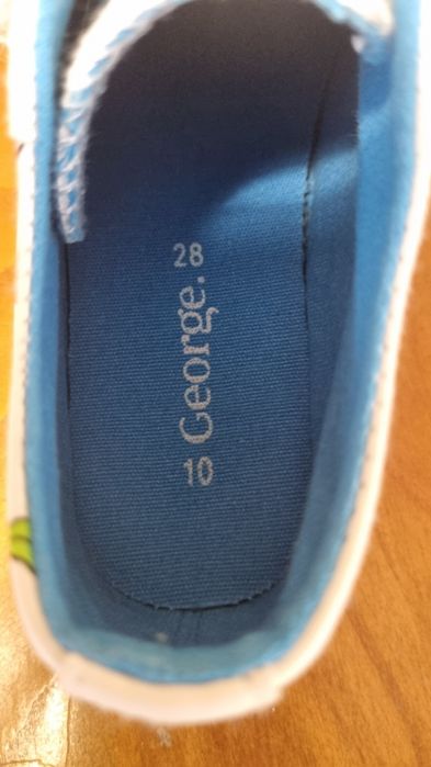 Tenesi George 28 int. 18 cm