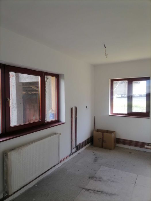 Casa de vanzare Curtea de Arges zona Noaptes(Rezervele Statului)