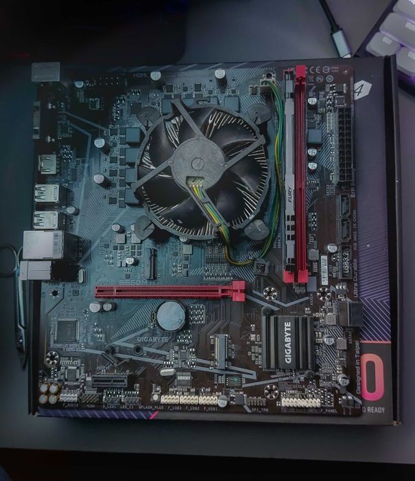 Kit gaming i5 10400f,mbo,ram,cooler Usor negociabil