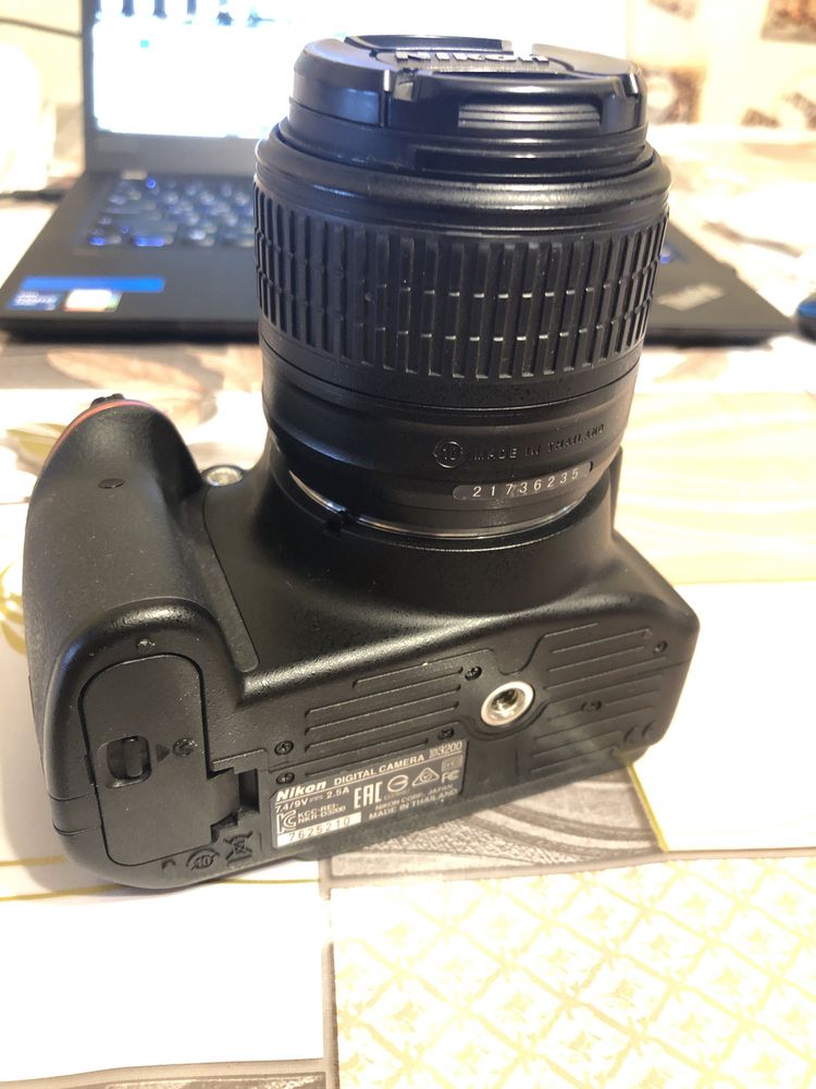 Продам китовый объектив Nikon AF-S 18-55mm f3.5-5.6 G VR