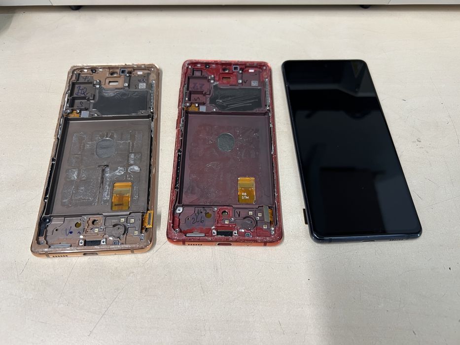 Display samsung s20fe original / garantie / montaj pe loc