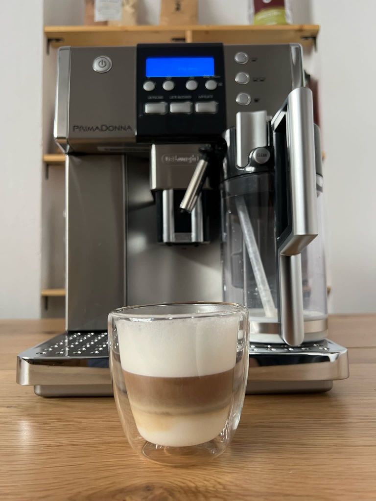 DeLonghi PrimaDonna ESAM 6620, Espressor, Mașina de cafea