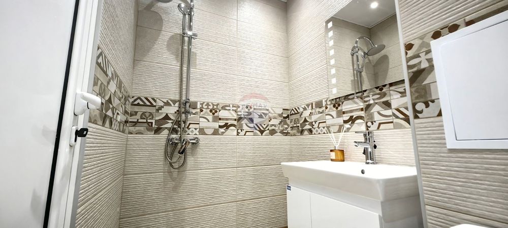 Продава се Двустаен апартамент в Варна, Аспарухово - 42 кв.м за 2260 €/кв.м - Снимка #10