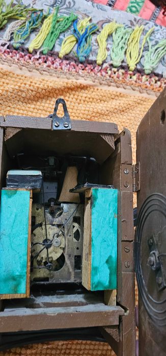 ceas cu cuc urss cutia cu mecanism si cuc