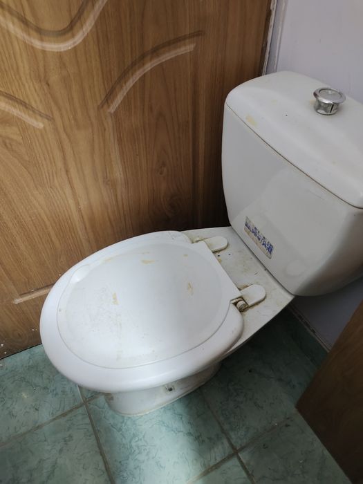 Унитаз сатылады арзан