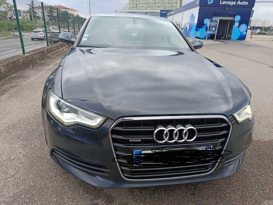 Vând Audi A6 2011 3.0