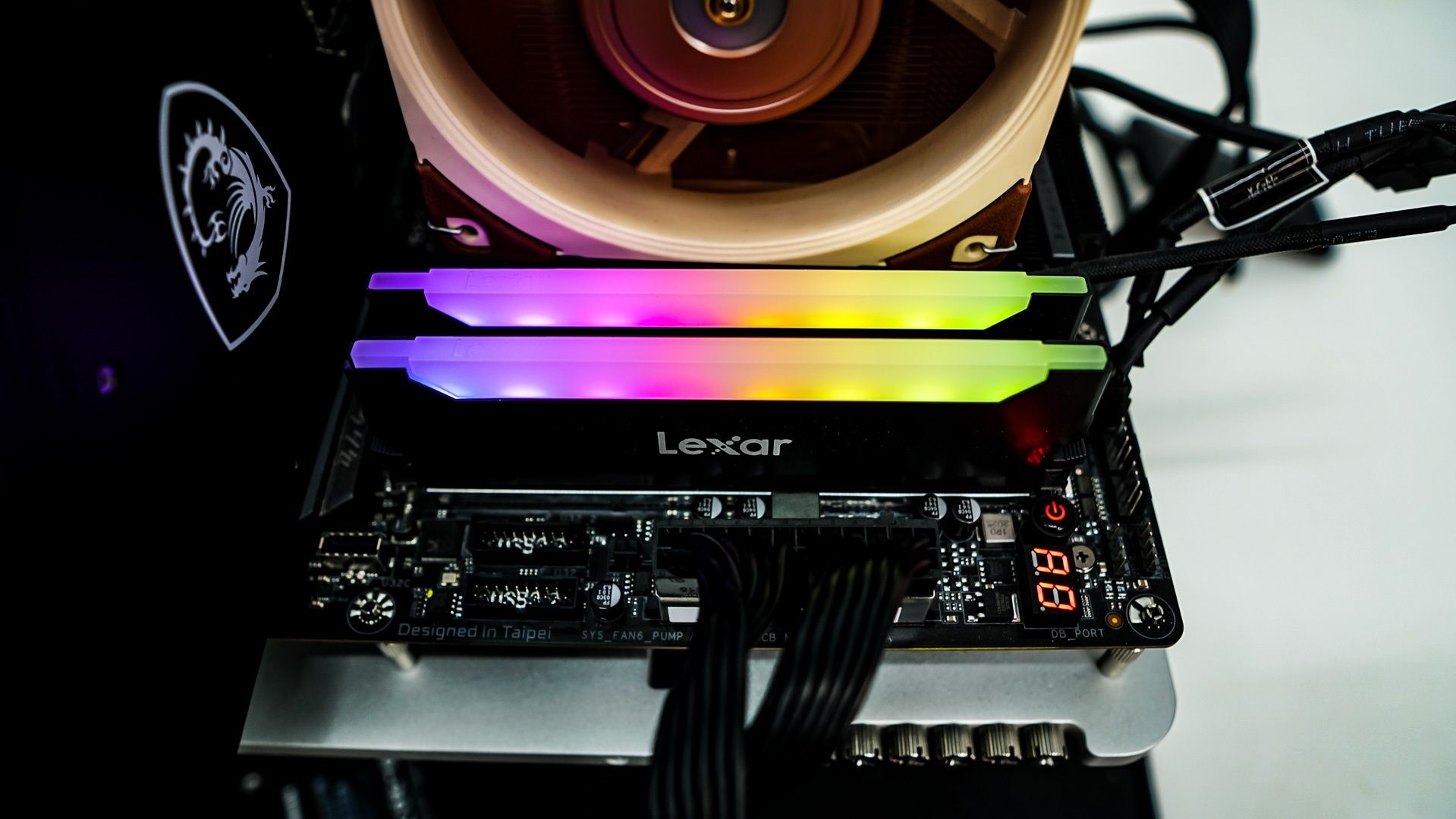 | i5 10400 | 16GB RAM | 512GB SSD |