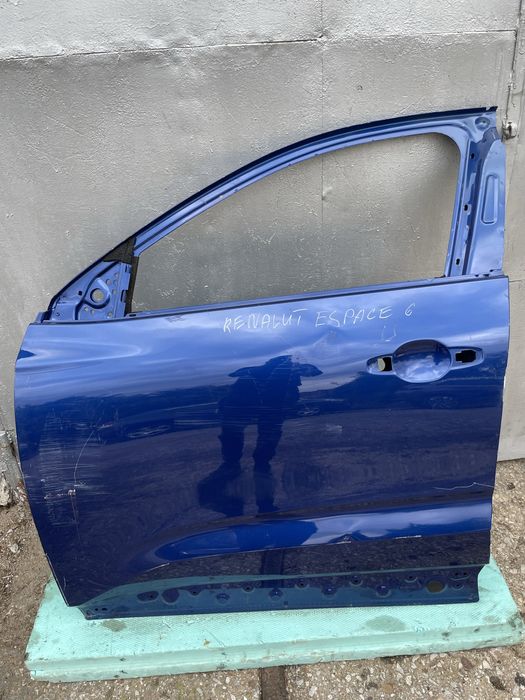 Предна лява врата за Renault Espace Рено Еспейс 2024г-