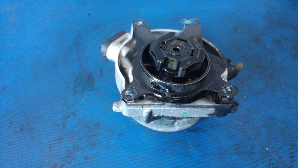 pompa vacuum 2.0 multijet fiat ducato dupa 2011 116 cp 85 kw 250a1000 55269802 702554020